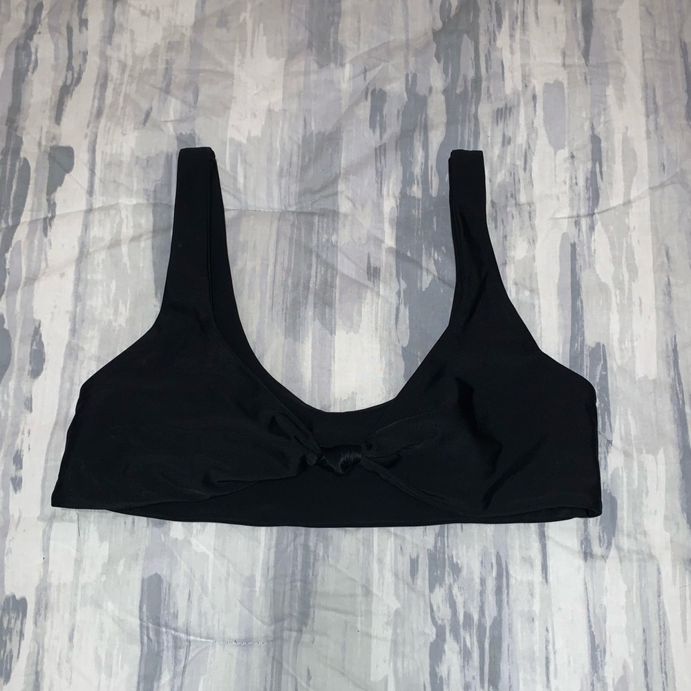 Blackbough NY Noir Cleo Knotted Top